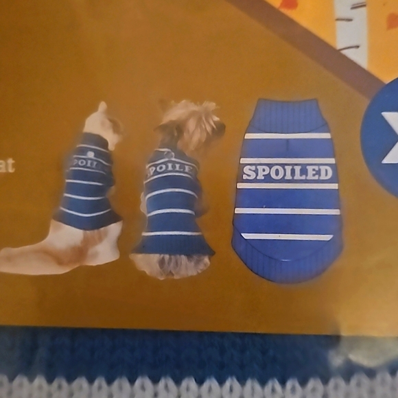 Dog or Cat Sweaters (2) NIB Both size XS up to 15 lbs for Chihuahua, minis - Picture 5 of 8
